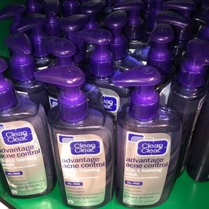 Get rid of pimples & Acne prevention foam cleaner